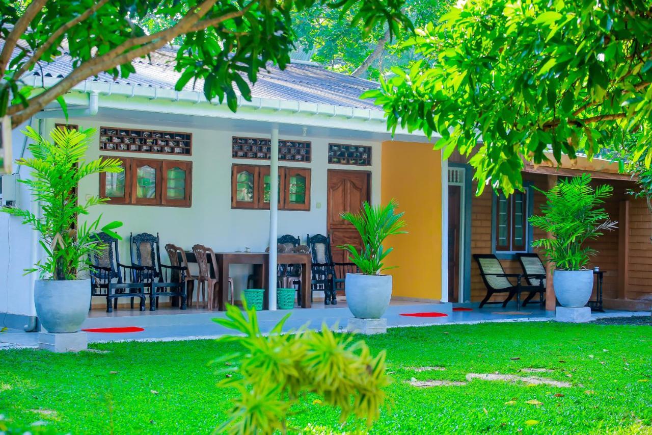 Greenery Lanka Villa Unawatuna Bagian luar foto