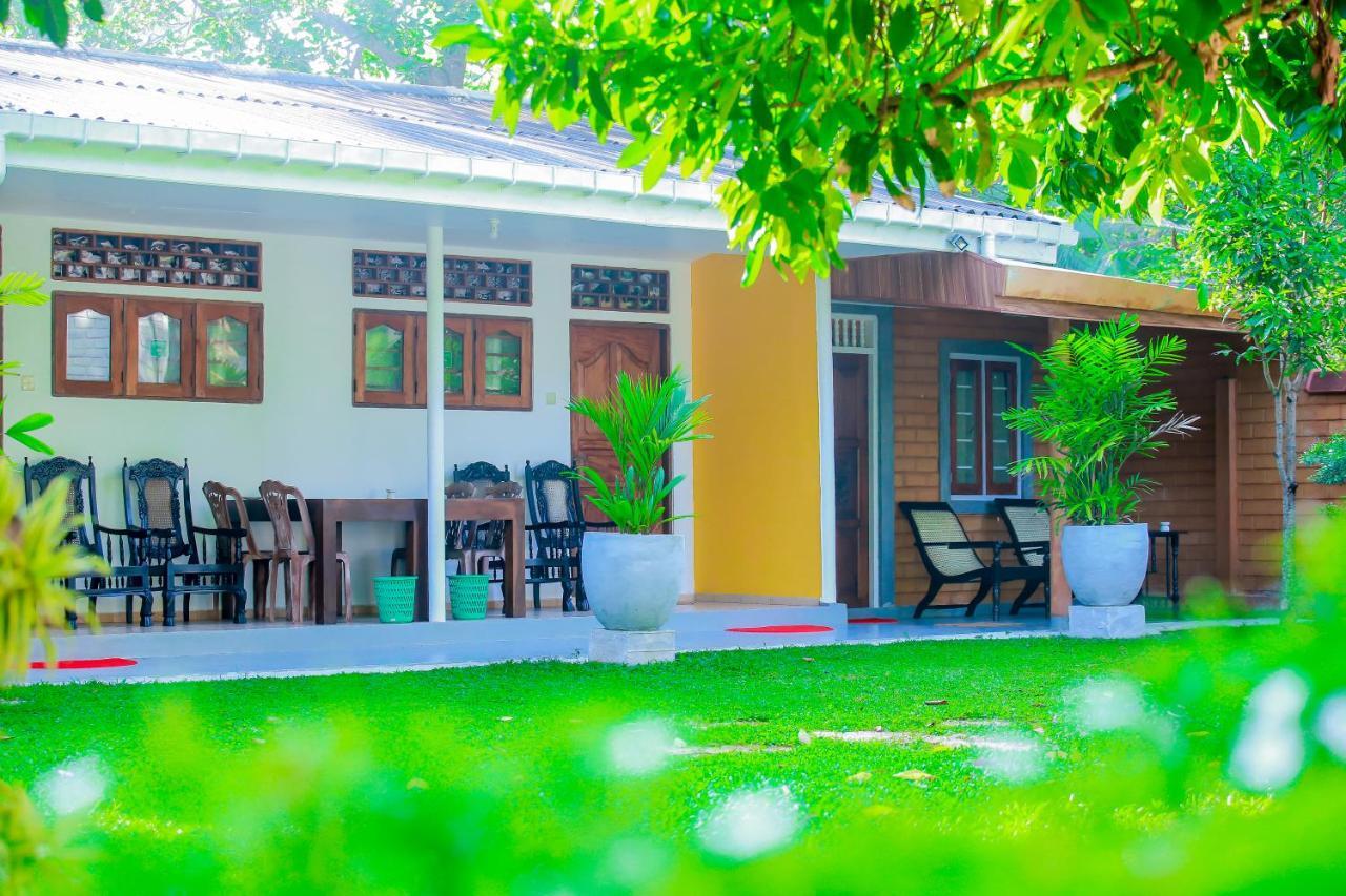 Greenery Lanka Villa Unawatuna Bagian luar foto